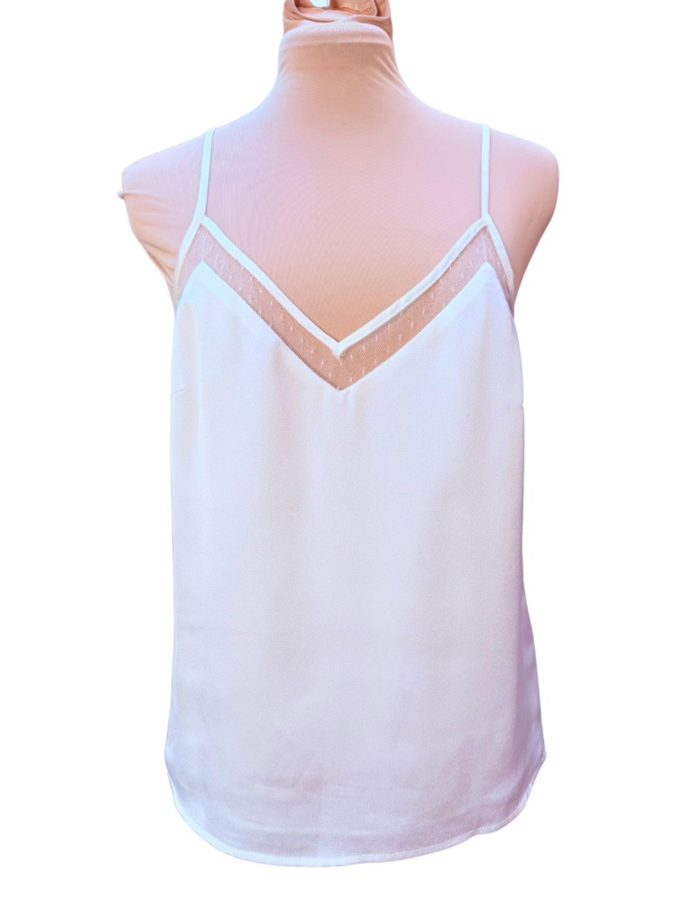 Small EUC - Heartloom Ivory V-Neck Camisole - 'Makayla'